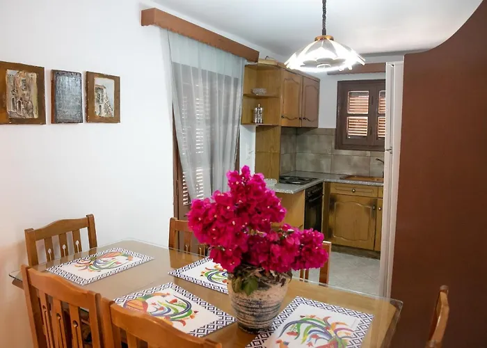 Appartement Areopolis Central *