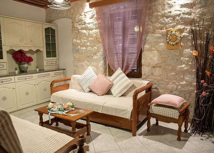 Areopolis Central * Areopoli